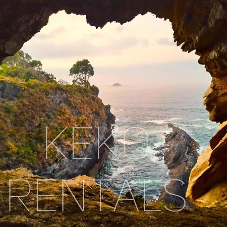 Apartment Historico 2 *